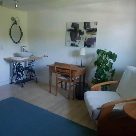 Aeltestes Haus In Quentel - Ferienwohnung 1 Mit Kleinem Garten Lichtenau Exteriér fotografie