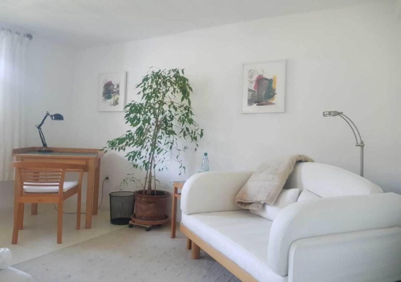 Aeltestes Haus In Quentel - Ferienwohnung 1 Mit Kleinem Garten Lichtenau Exteriér fotografie